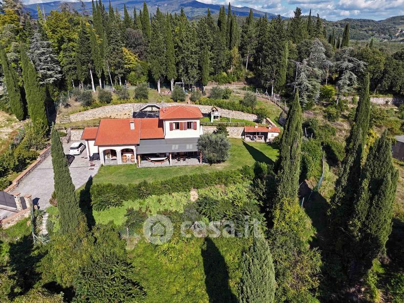 Villa in Località Montegiovi — foto 14 di 32