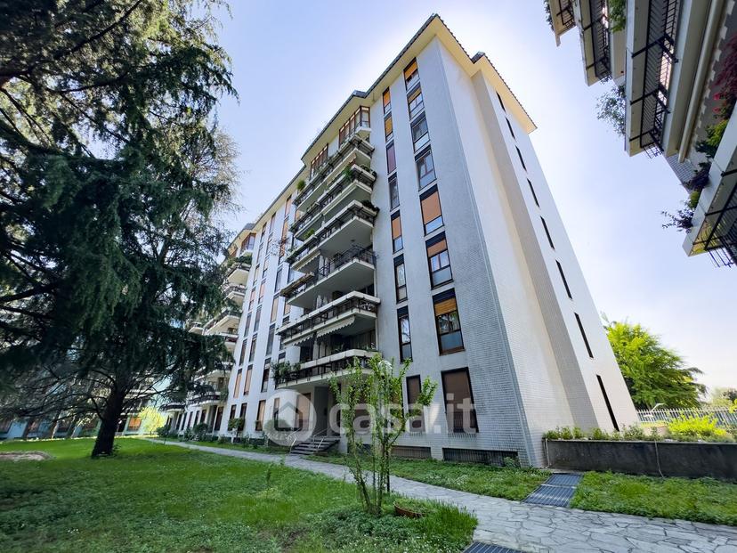 Appartamento in Via Volturno 80 — foto 37 di 43