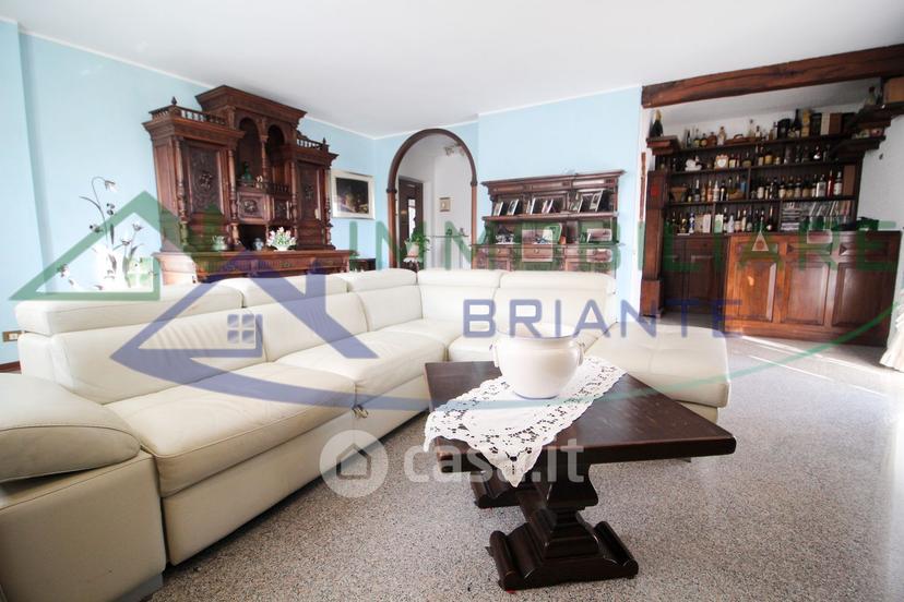 Villa in Via A. Macchi 35 — foto 7 di 28