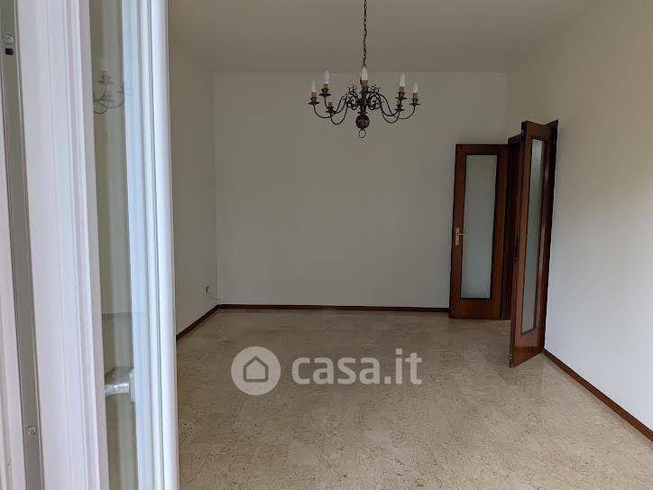 Trilocale in Via Carlo Amati 58 — foto 6 di 52