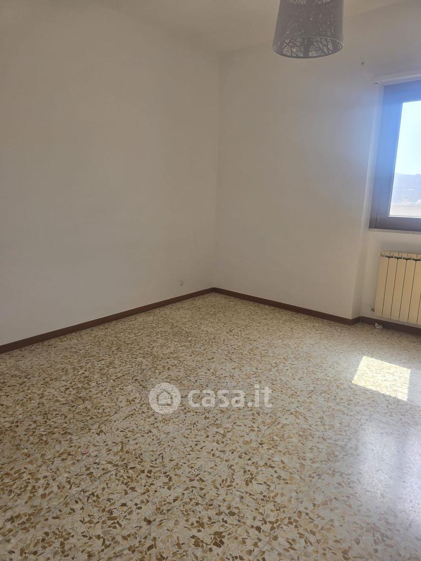 Quadrilocale in Via Fiamme Gialle — foto 19 di 26