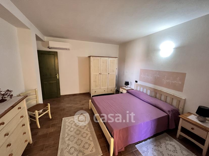 Trilocale in Viale Calaliberotto 64 — foto 9 di 24