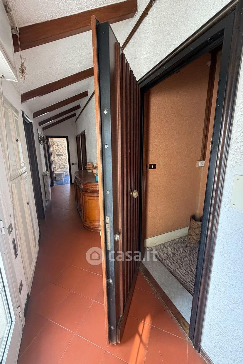 Stanza in Via Luigi Cozzani — foto 5 di 8
