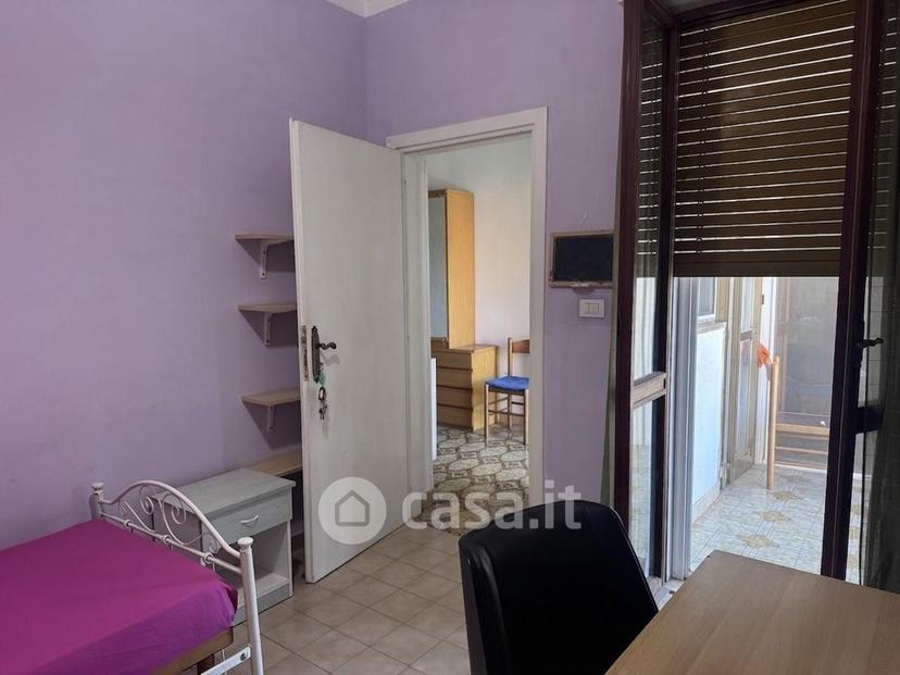 Stanza in Via Calabria 4