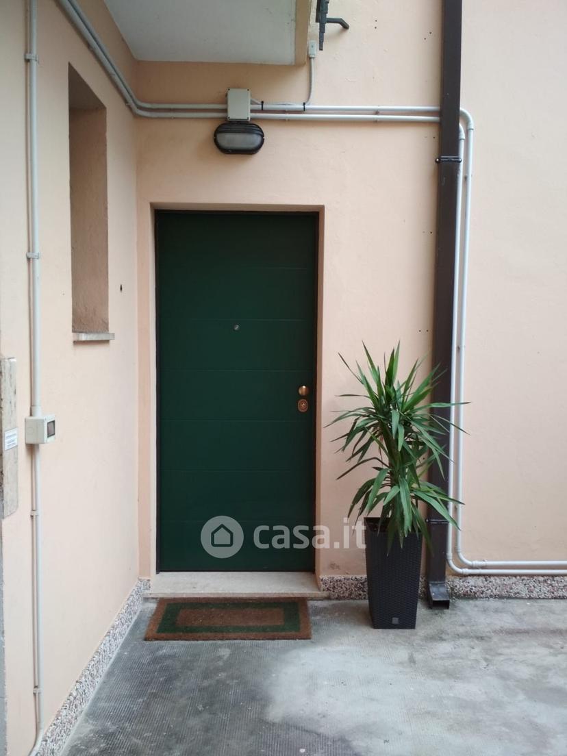 Stanza in Via Guglielmo Oberdan 15 — foto 16 di 25
