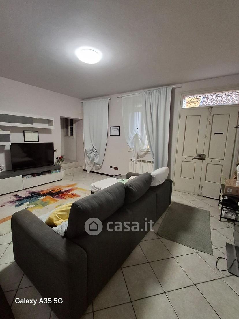 Stanza in Vicolo dei da Carrara 2 — foto 7 di 12
