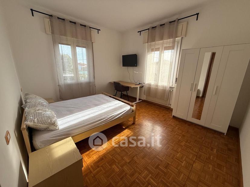 Stanza in Via del Cotonificio 172