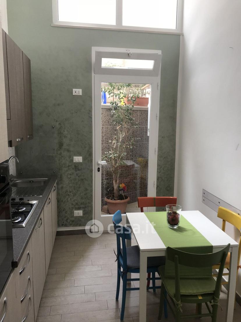 Stanza in Via G. Oberdan 32 — foto 3 di 9
