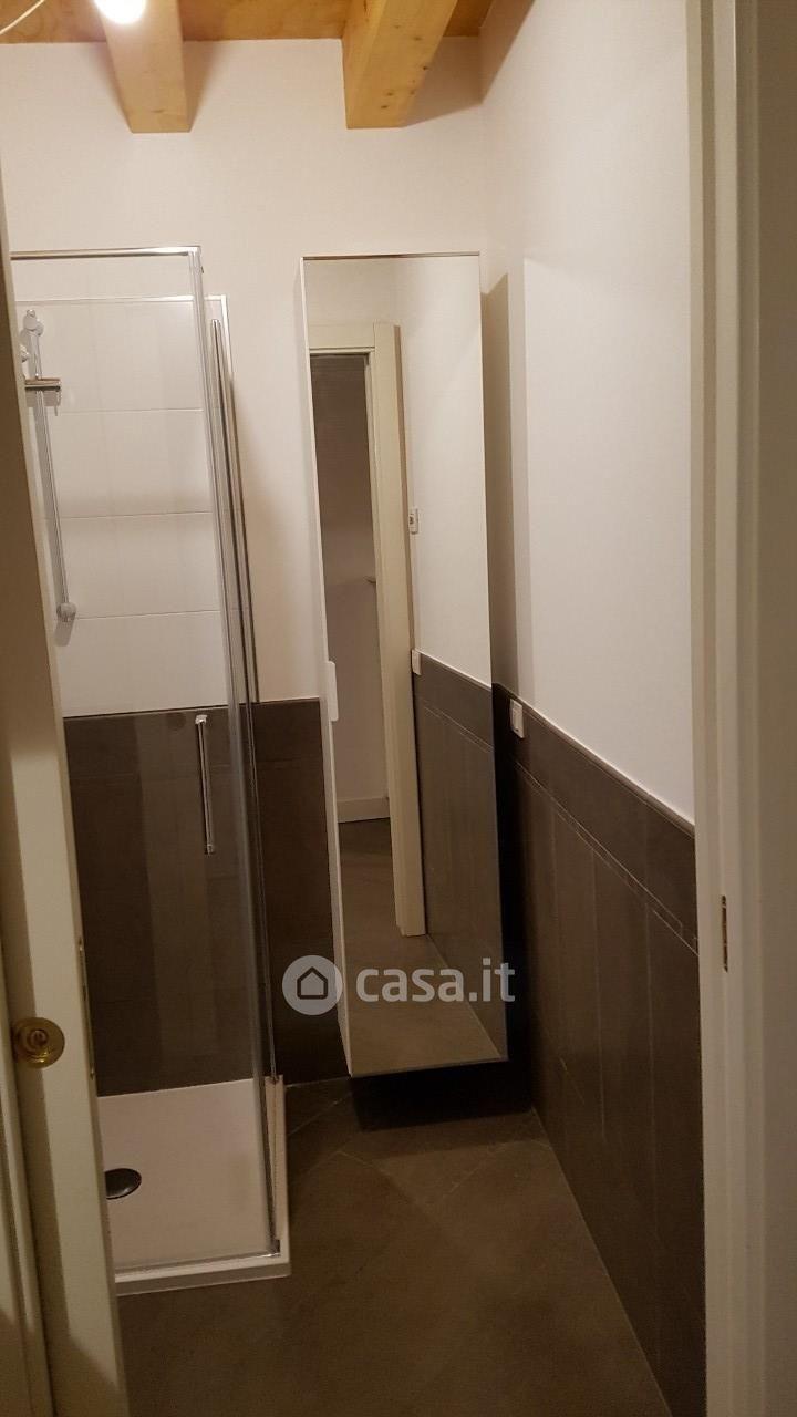 Monolocale in Vicolo del Campanile 6 — foto 10 di 30