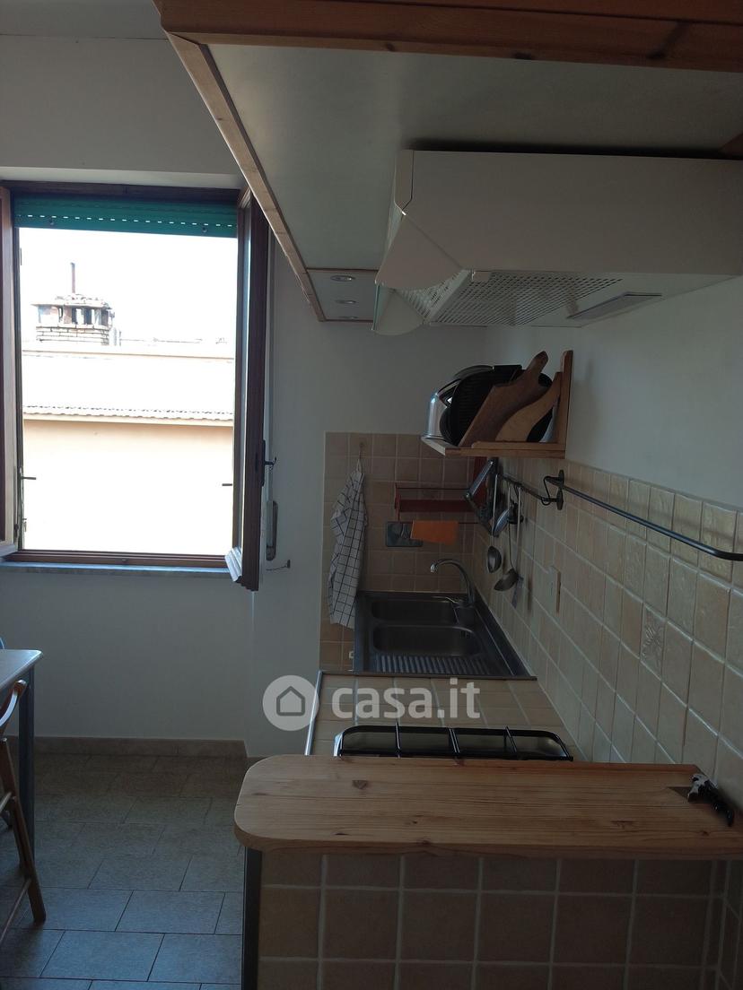 Stanza in Via Cesare Pinzi 9 — foto 6 di 9