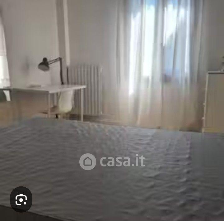 Stanza in Via dei Filippini 1 — foto 4 di 4
