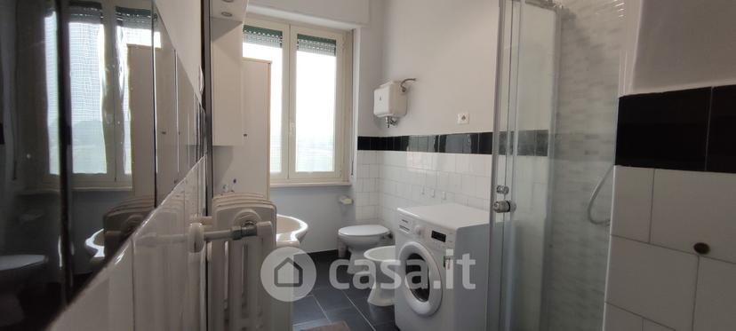 Stanza in Via Duca d'Aosta 8 — foto 5 di 5