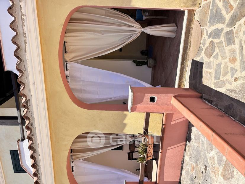 Trilocale in Viale Calaliberotto 64 — foto 23 di 24