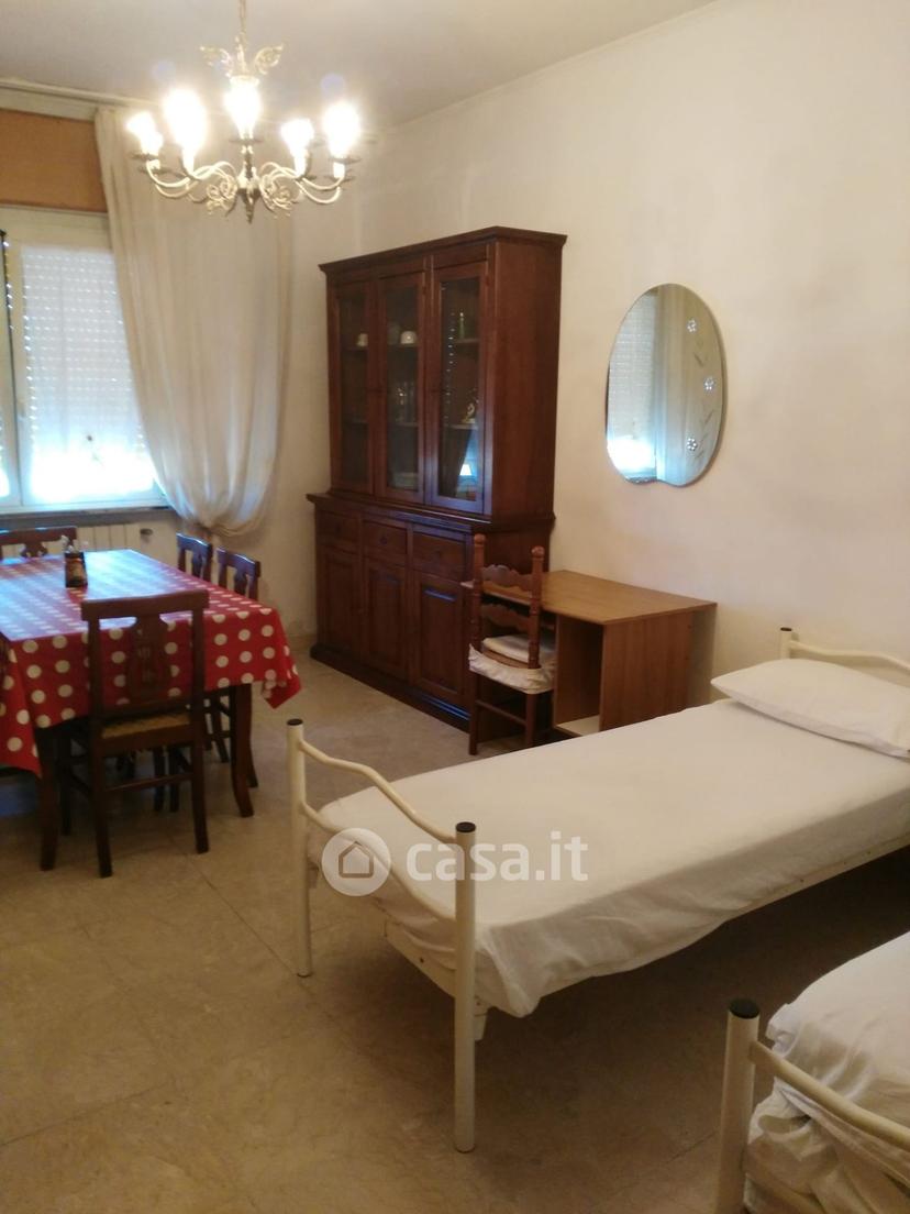 Stanza in Via Giuseppe Mazzini 7 — foto 14 di 16