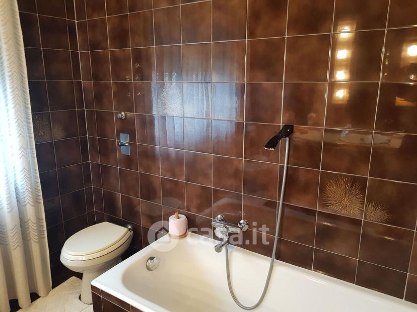 Villa in Via Alcide de Gasperi — foto 13 di 63