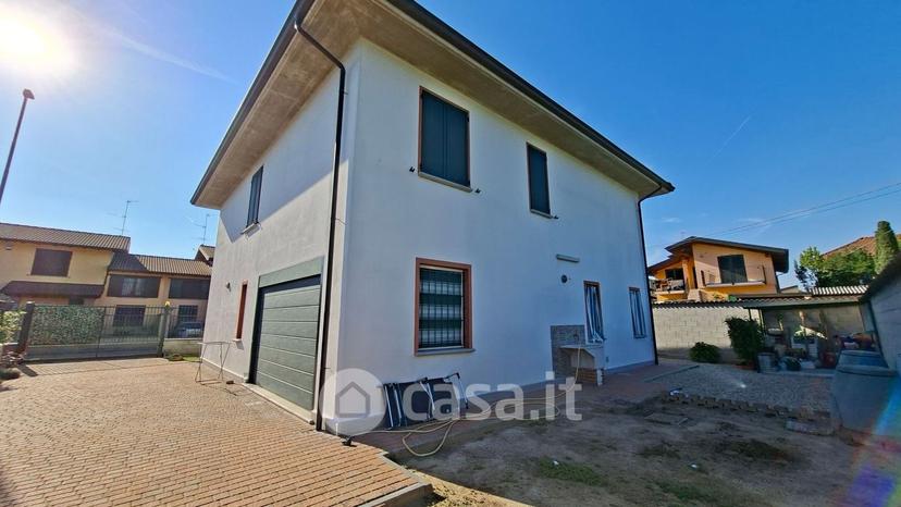 Villa in Via Ada Negri 3 — foto 52 di 53