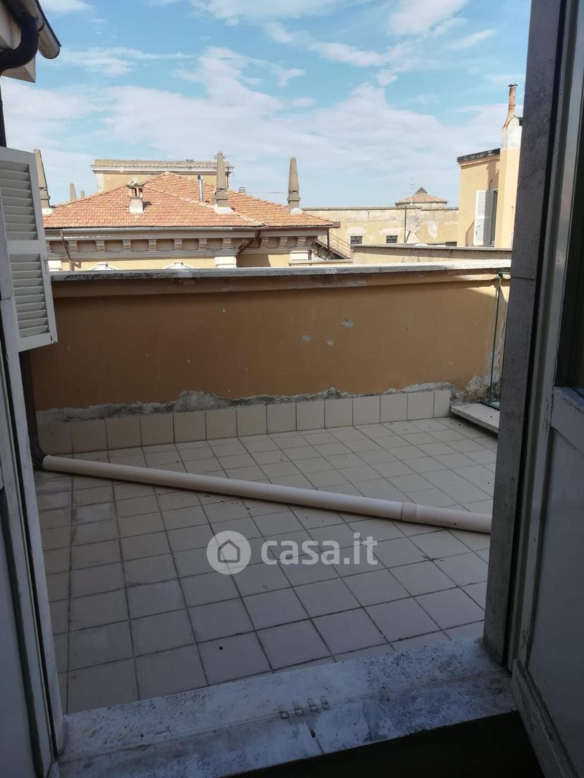 Stanza in Via delle Belle — foto 3 di 13