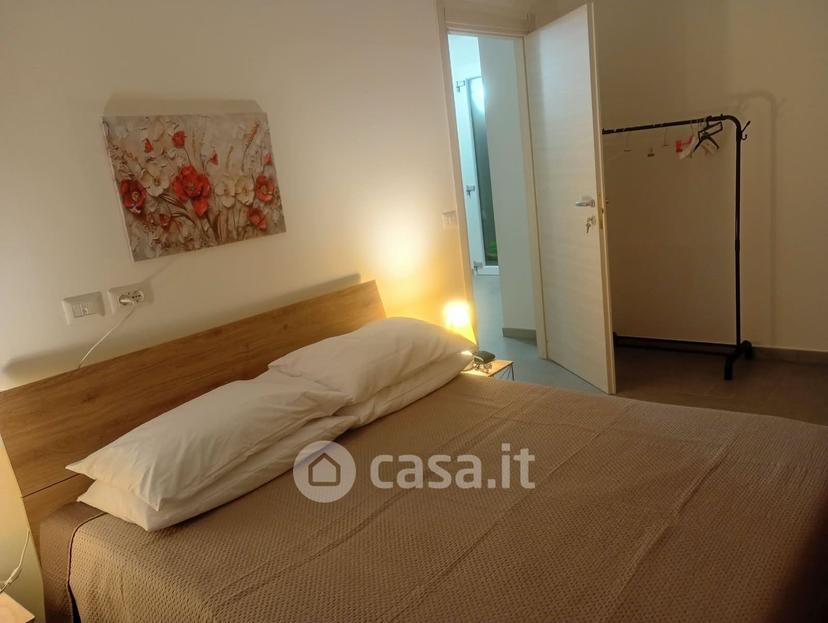Stanza in Canova 4 — foto 4 di 5