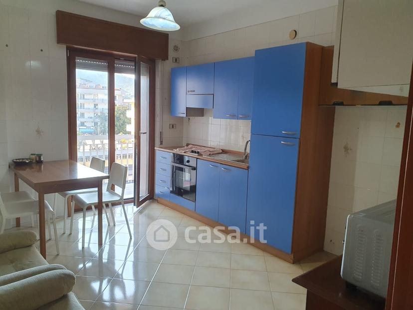 Stanza in Via Trinità 21 — foto 2 di 10