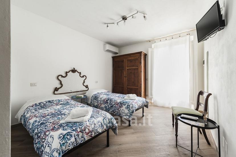 Stanza in Via Nottolini — foto 6 di 8