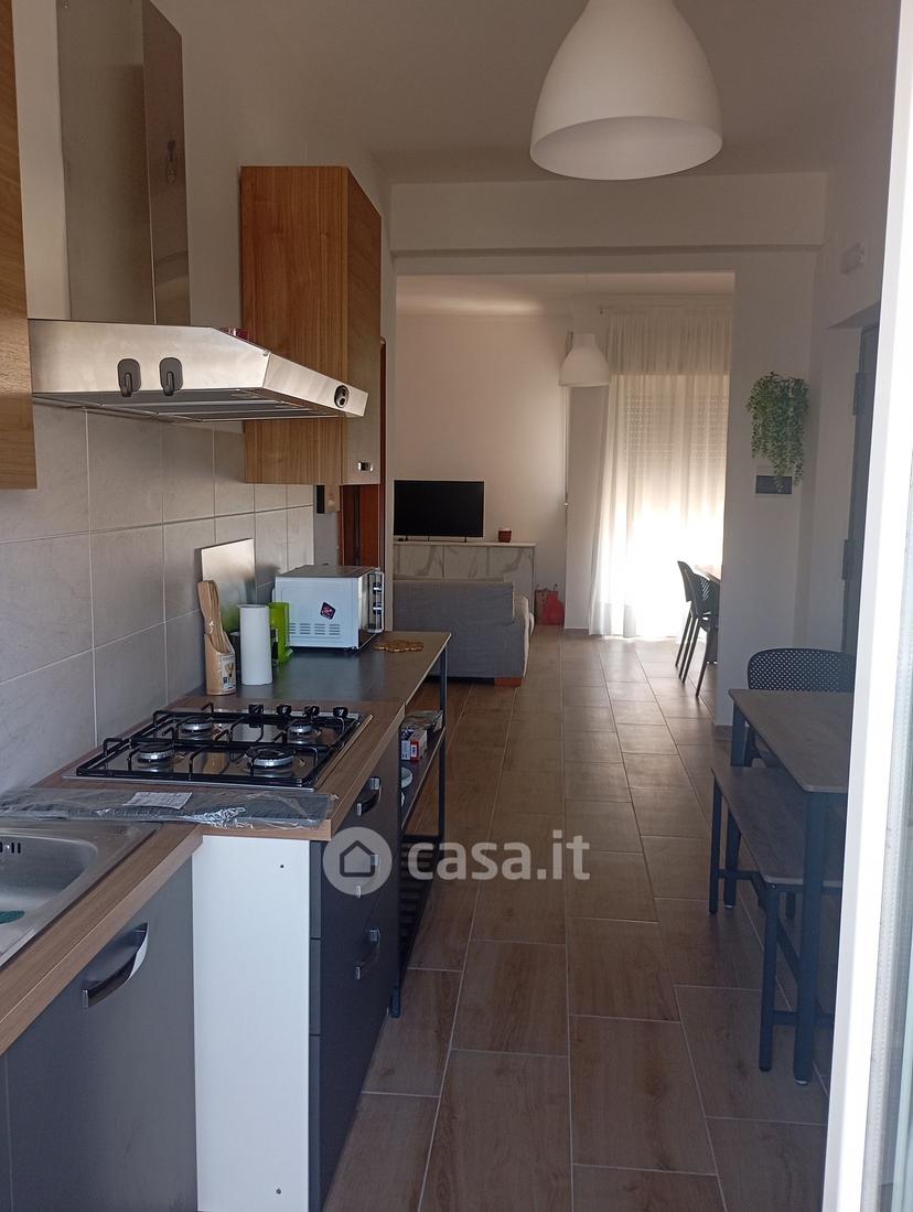 Stanza in Via Martiri di Bellona — foto 9 di 9