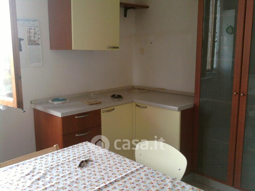 Stanza in Via del Vecchietta 35 — foto 2 di 4
