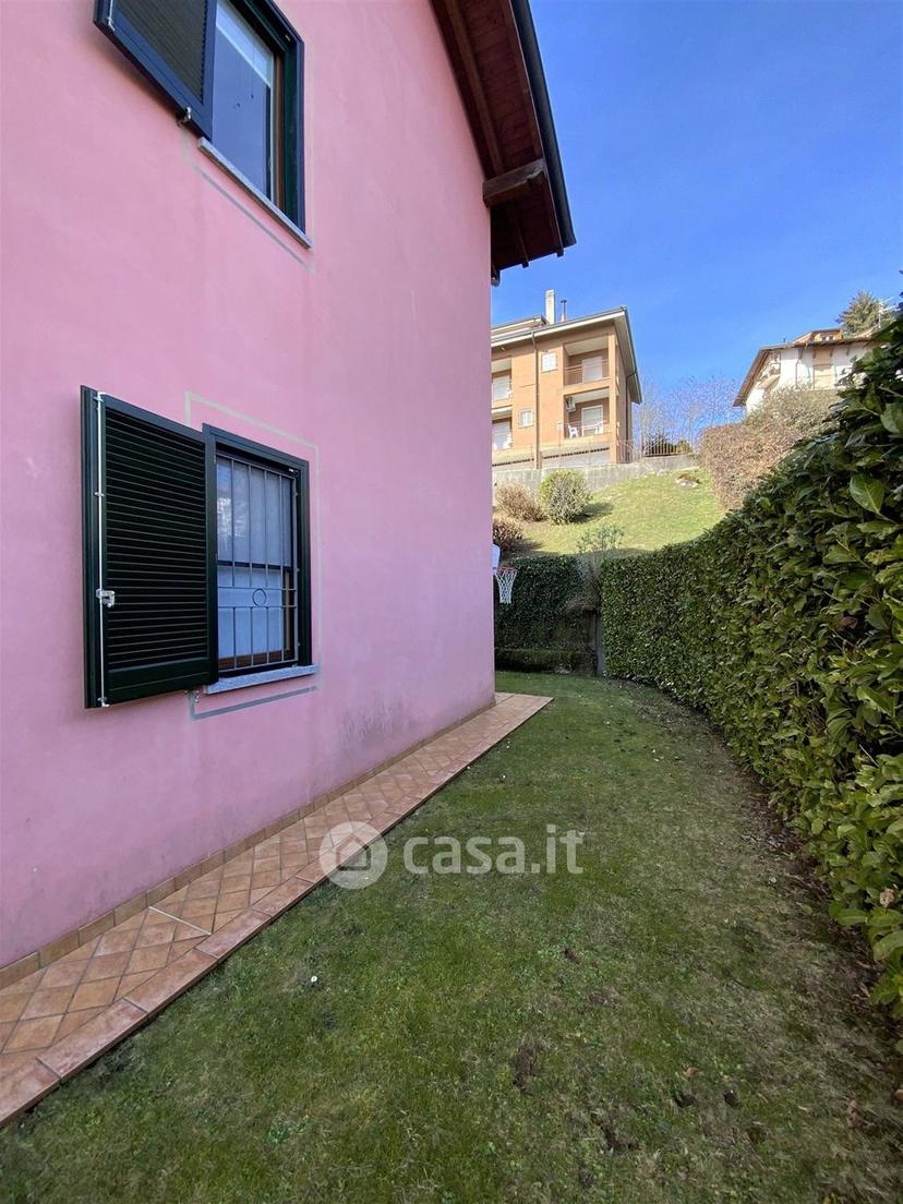 Trilocale in Via Per Invorio 2 — foto 15 di 30