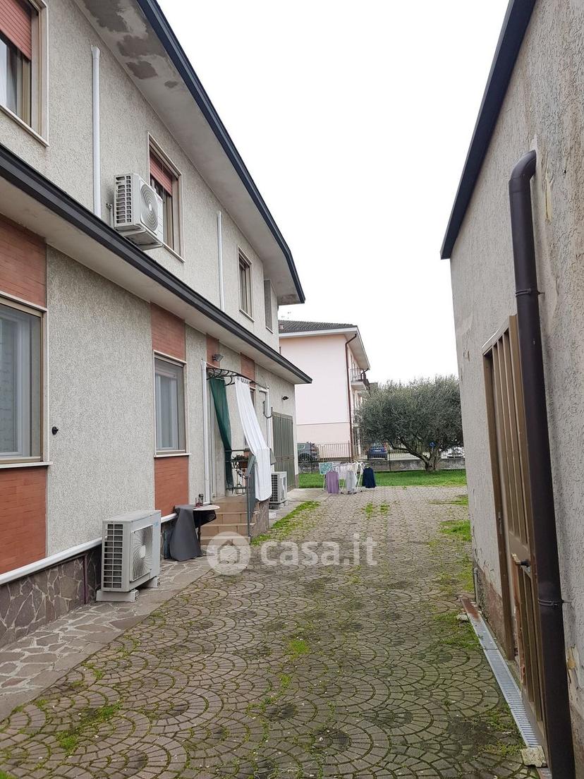 Villa in Via Alcide de Gasperi — foto 59 di 63