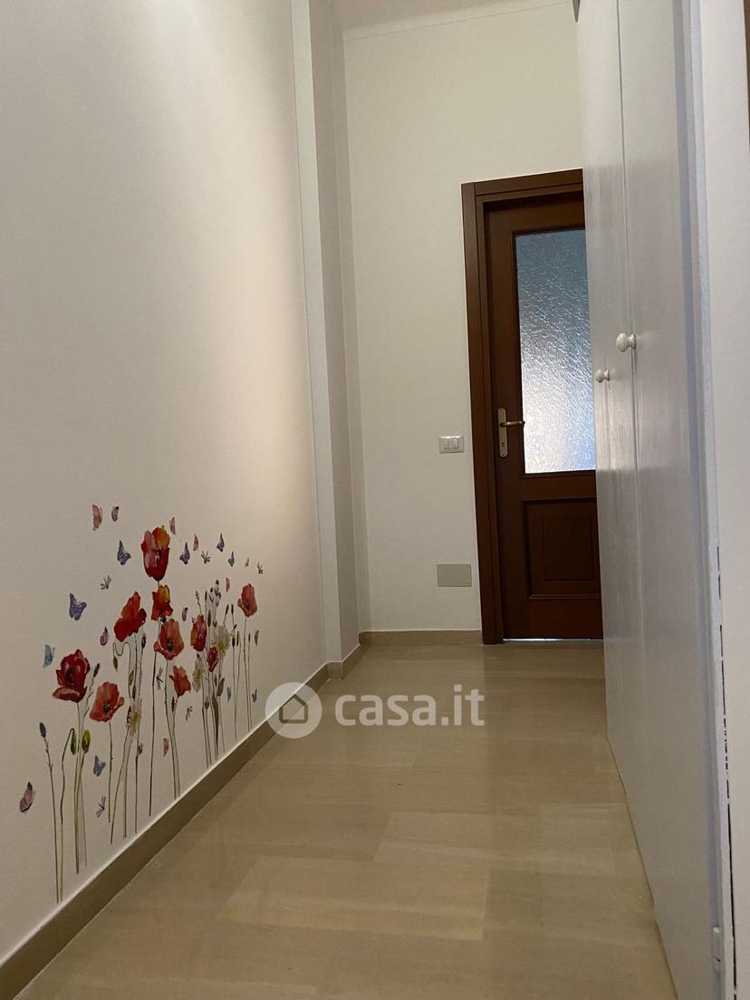 Stanza in Via Papa Giovanni XXIII 23 — foto 5 di 29