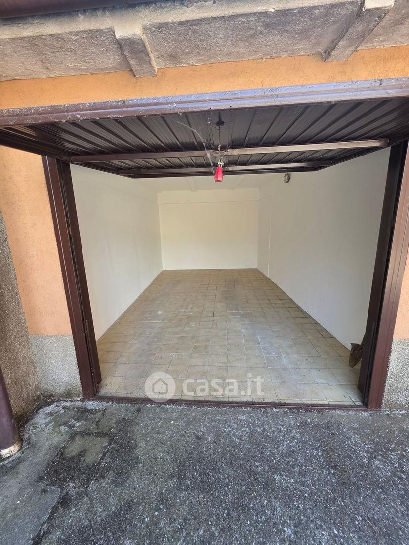 Trilocale in Via Pinetti — foto 34 di 37