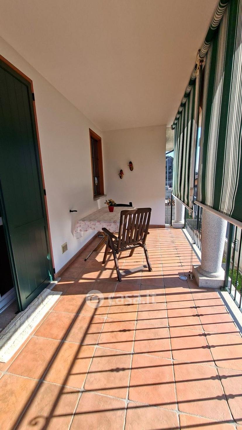 Villa in Via Ada Negri 3