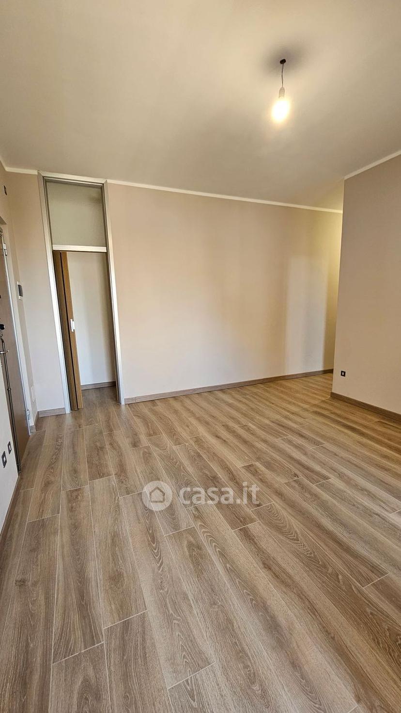 Trilocale in Viale O. Marchino 6