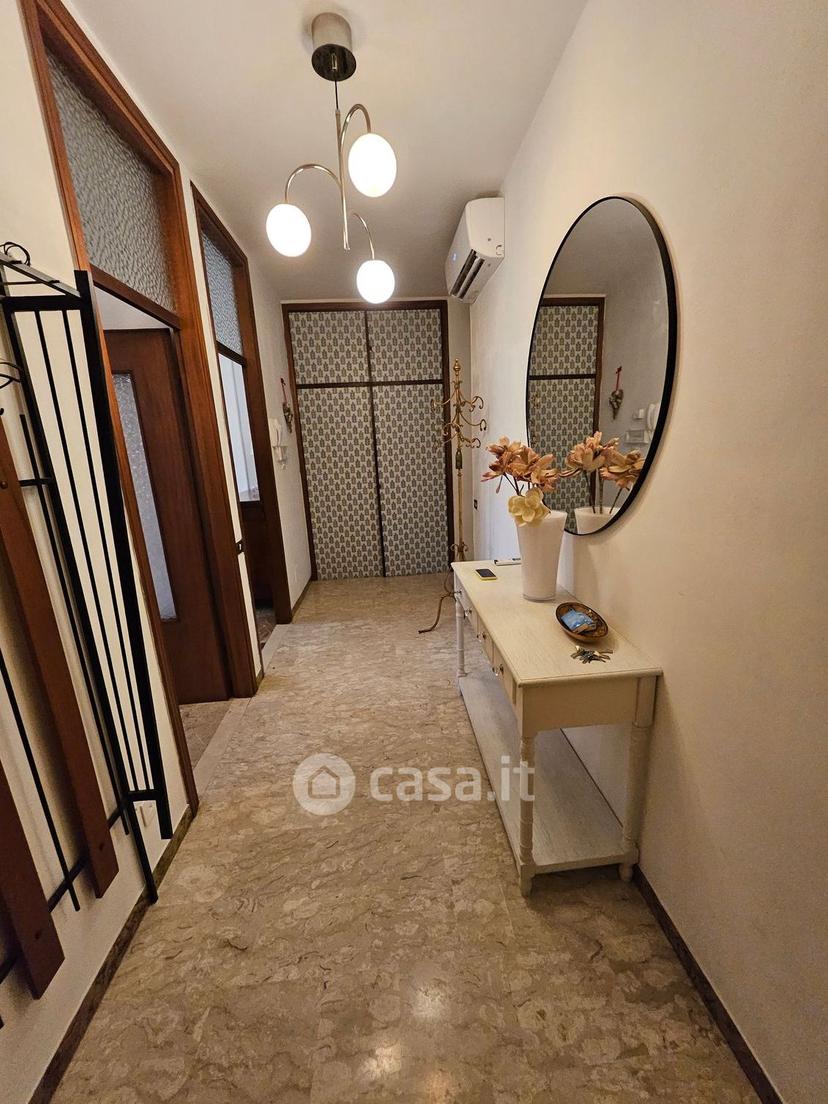 Stanza in Via Bari — foto 7 di 18