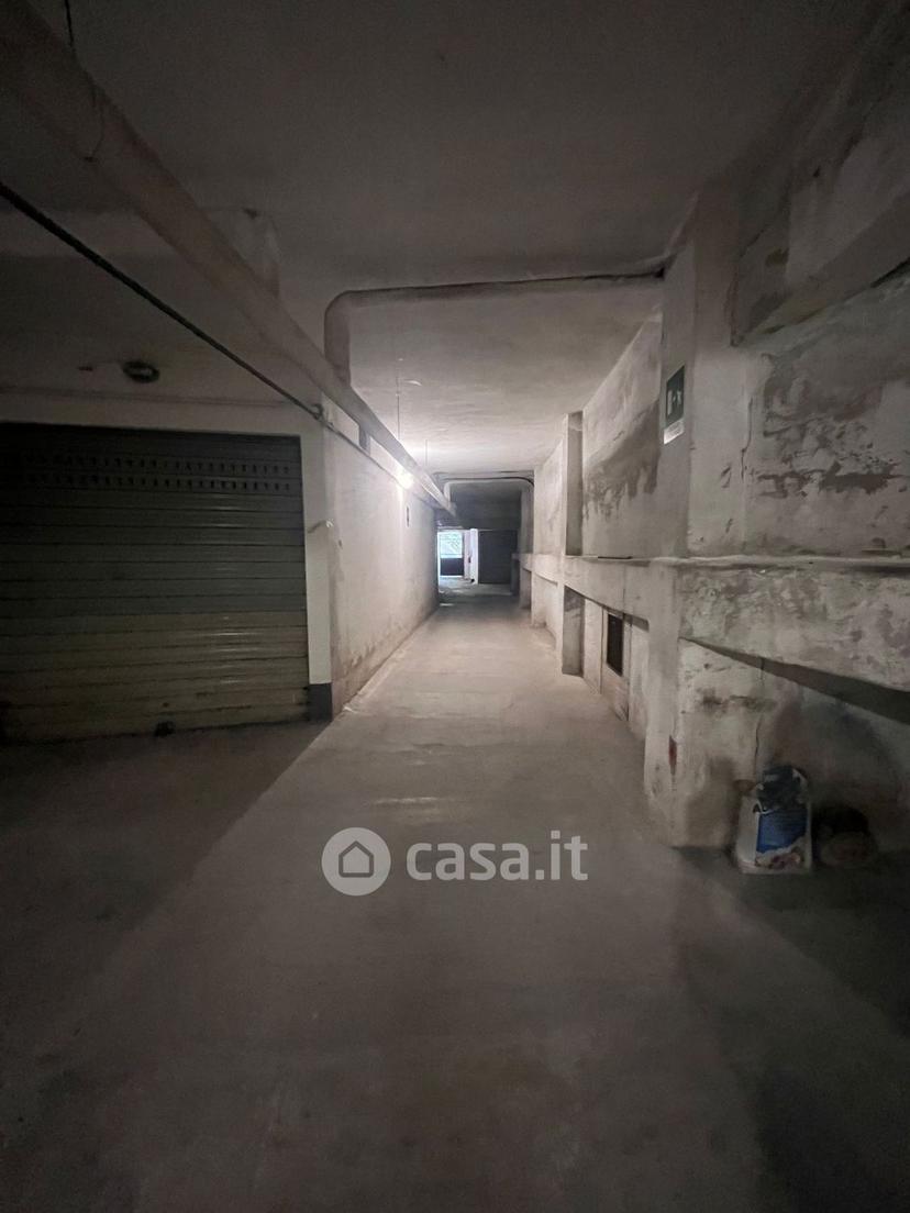 Trilocale in Via Forlì 19 — foto 3 di 38