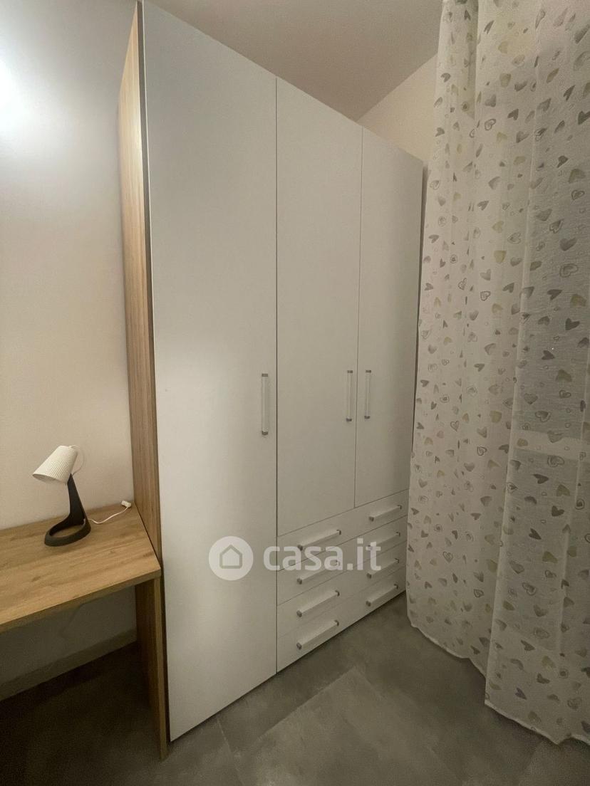 Stanza in Via Bartolomeo Spani 18 d — foto 31 di 35