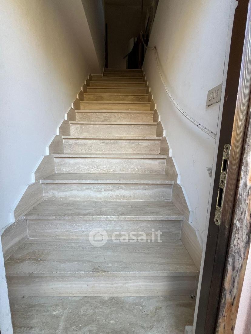 Appartamento in Via U. Bassi — foto 12 di 21