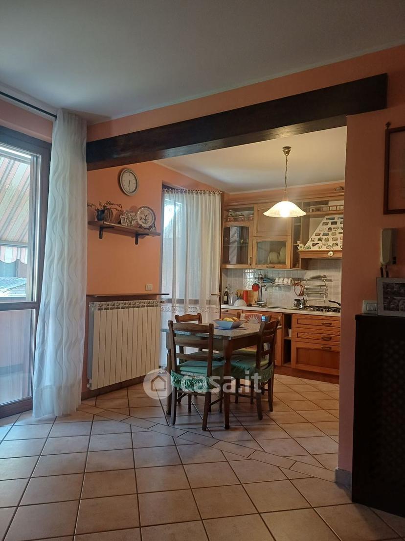 Villa in Via Dante Graziosi — foto 10 di 19