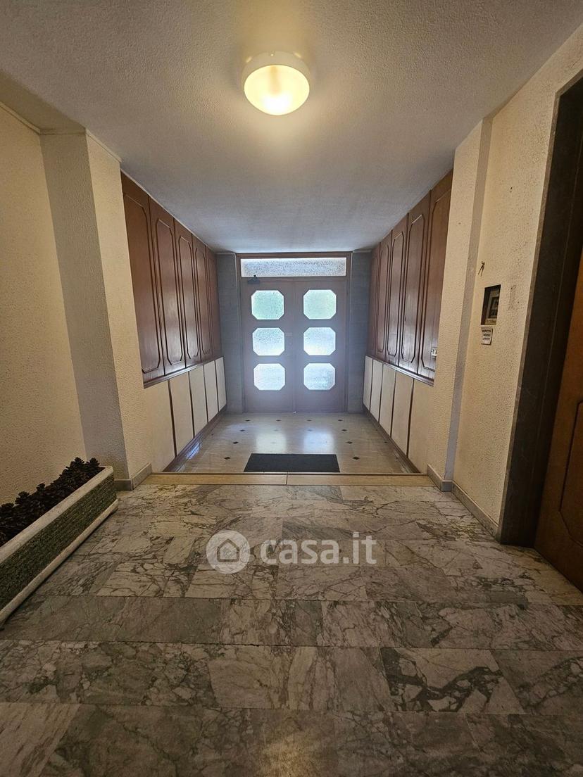 Bilocale in Strada Statale 1 30 — foto 44 di 61