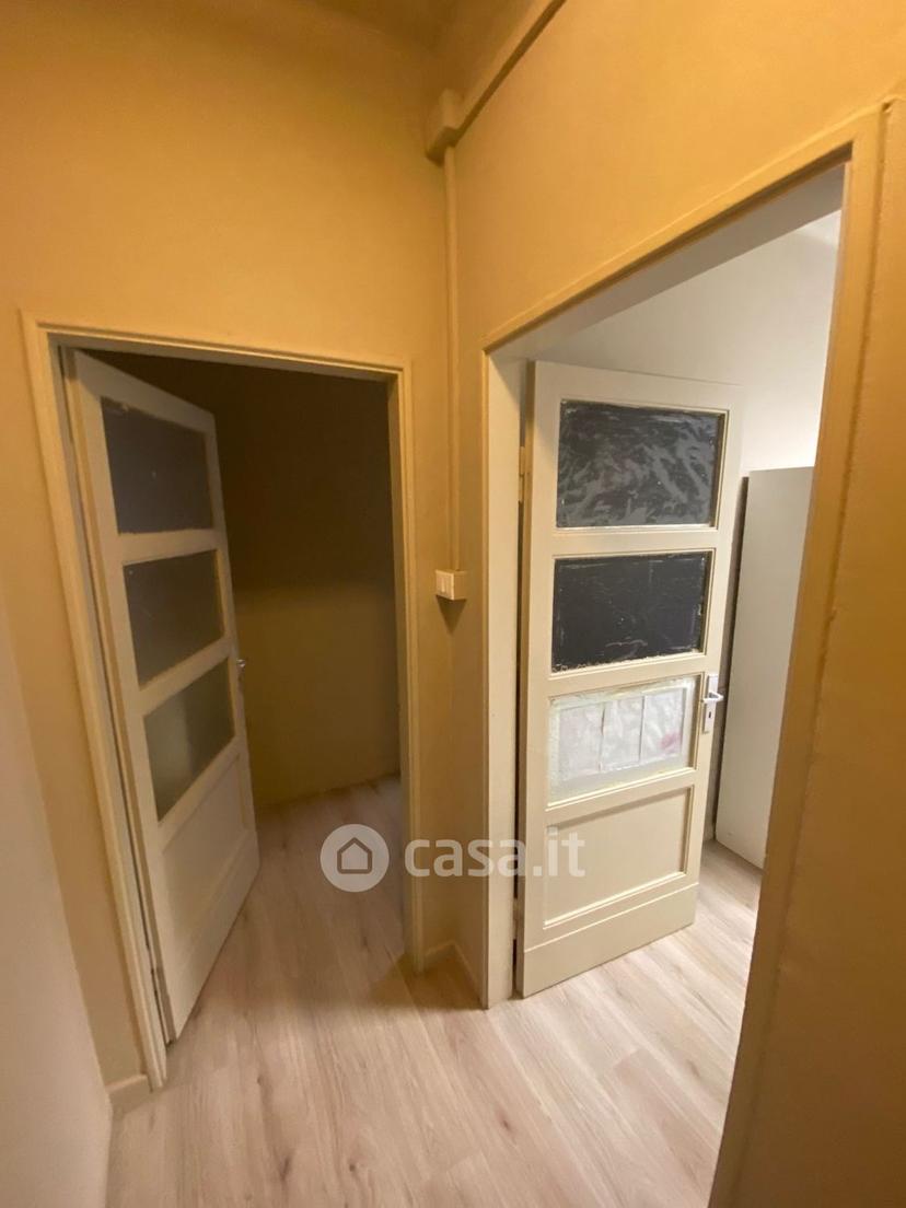 Stanza in Via Gaetano Previati 6 — foto 10 di 34