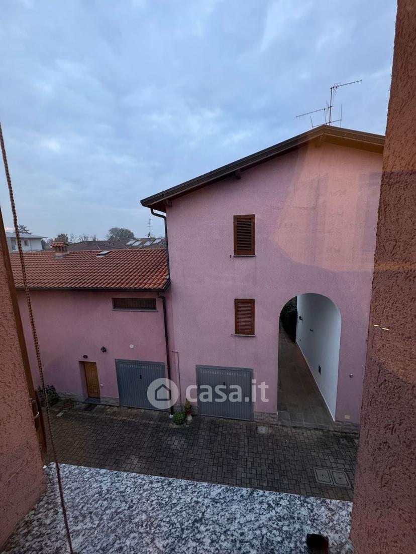 Bilocale in Via Dante Alighieri 2 — foto 2 di 30