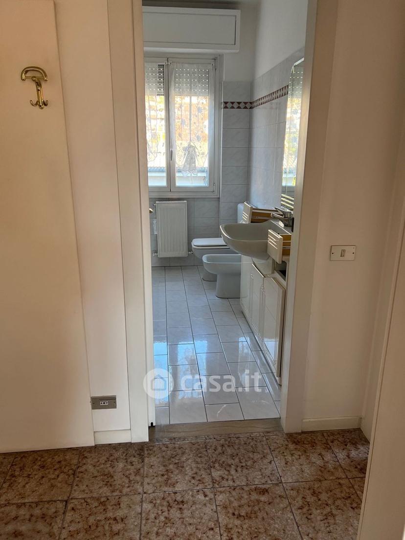 Trilocale in Via Giuseppe Verdi 6 — foto 3 di 33