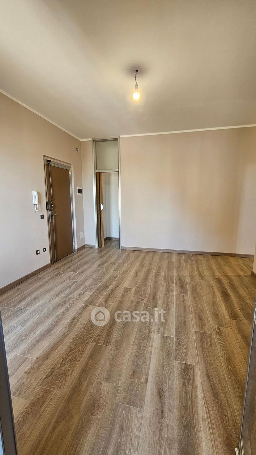 Trilocale in Viale O. Marchino 6 — foto 7 di 19