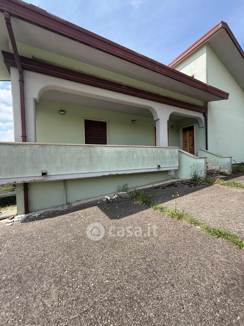Villa in Via Canale — foto 22 di 57