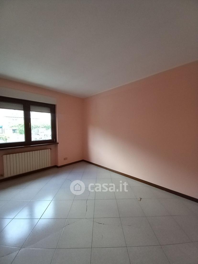 Quadrilocale in Via G. Donizetti 4 — foto 27 di 30