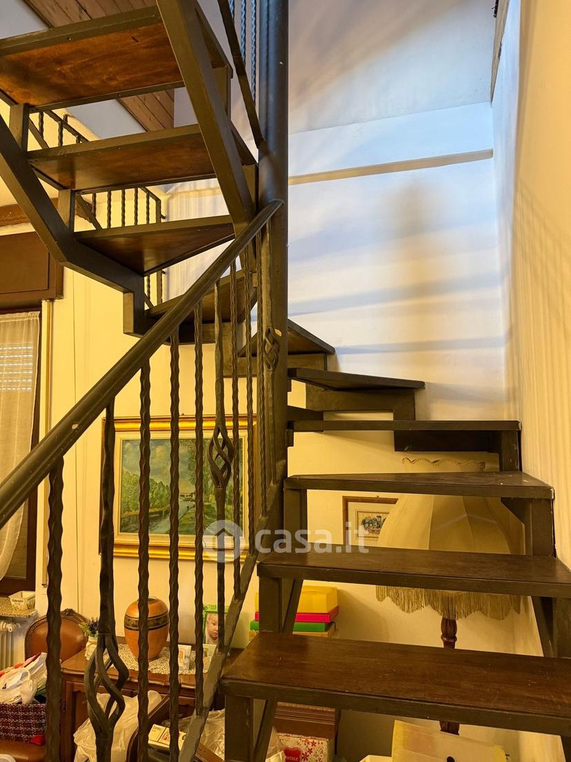 Villa in Via Ferdinando Magellano — foto 6 di 33