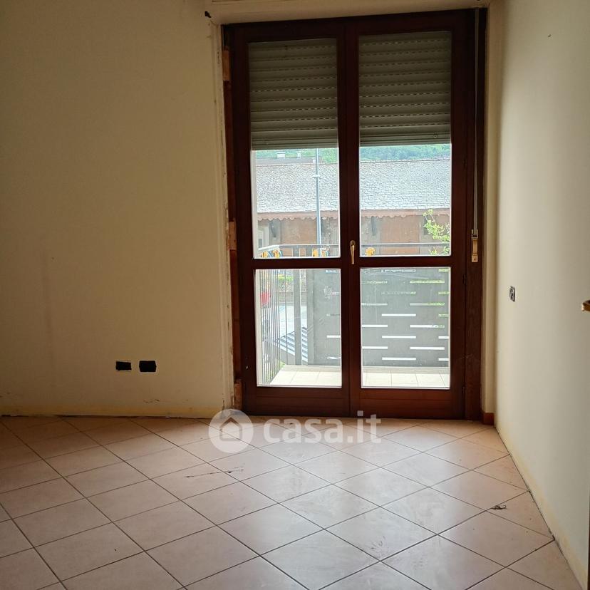 Bilocale in Via Cesare Battisti 80 — foto 2 di 9