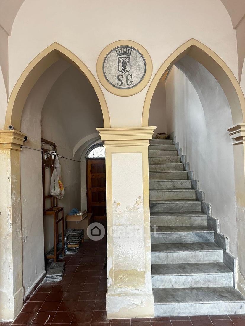 Appartamento in Via Roma 182 — foto 13 di 42