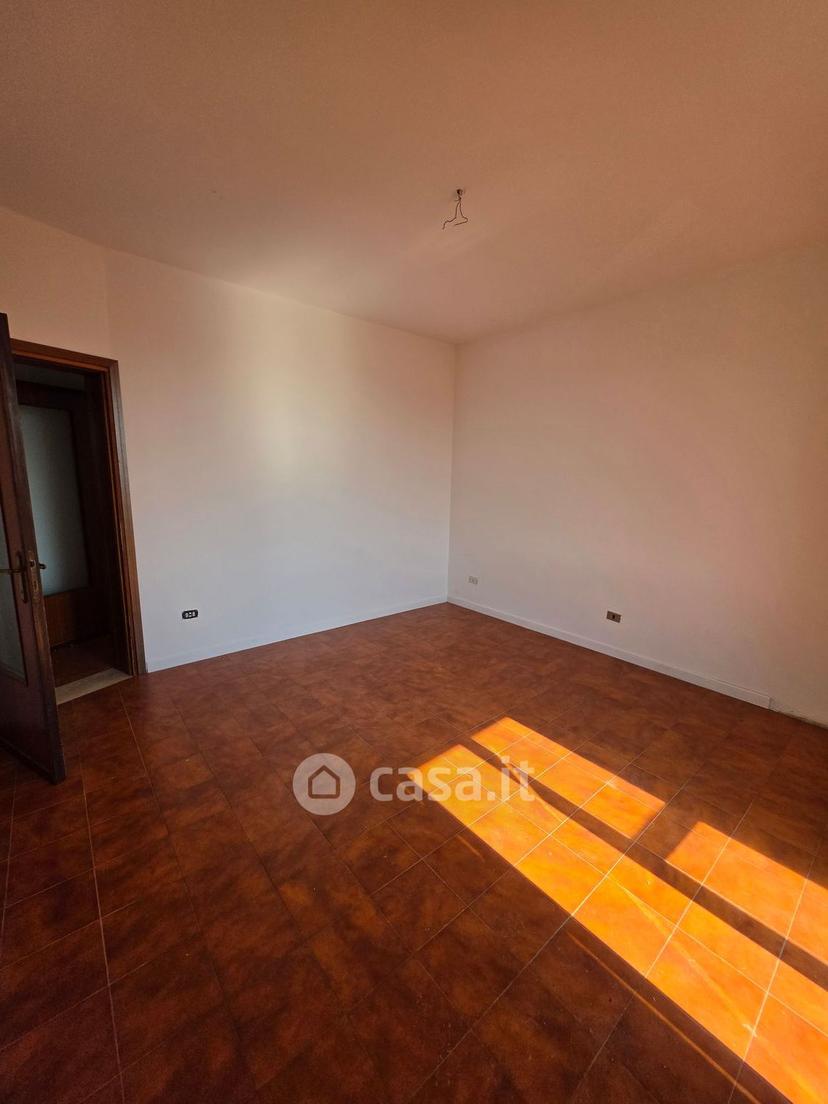 Trilocale in Via Pinetti — foto 29 di 37