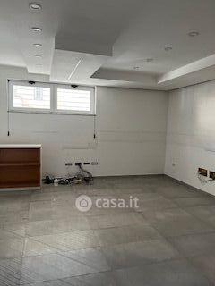 Appartamento in Via Romaniello — foto 2 di 20