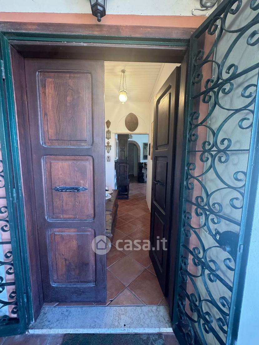 Villa in Via Appia 104 /200 — foto 77 di 136